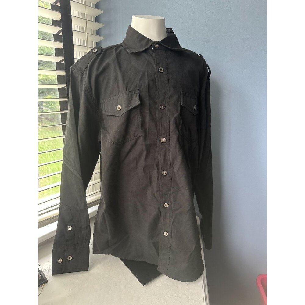 Men's Beyond the Limit black button down shirt Small